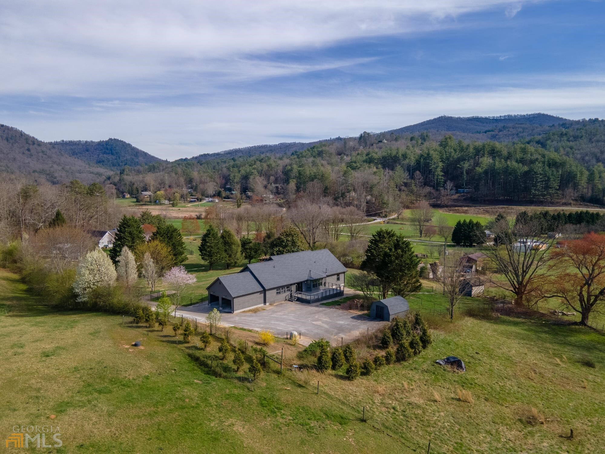 Rabun Gap, Georgia 30568, 4 Bedrooms Bedrooms, ,3 BathroomsBathrooms,Residential,For Sale,6189