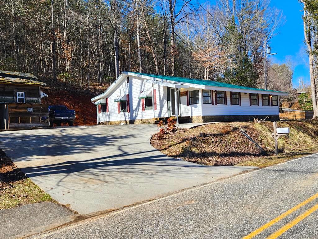 Whittier, North Carolina 28789, 2 Bedrooms Bedrooms, ,2 BathroomsBathrooms,Residential,For Sale,8058