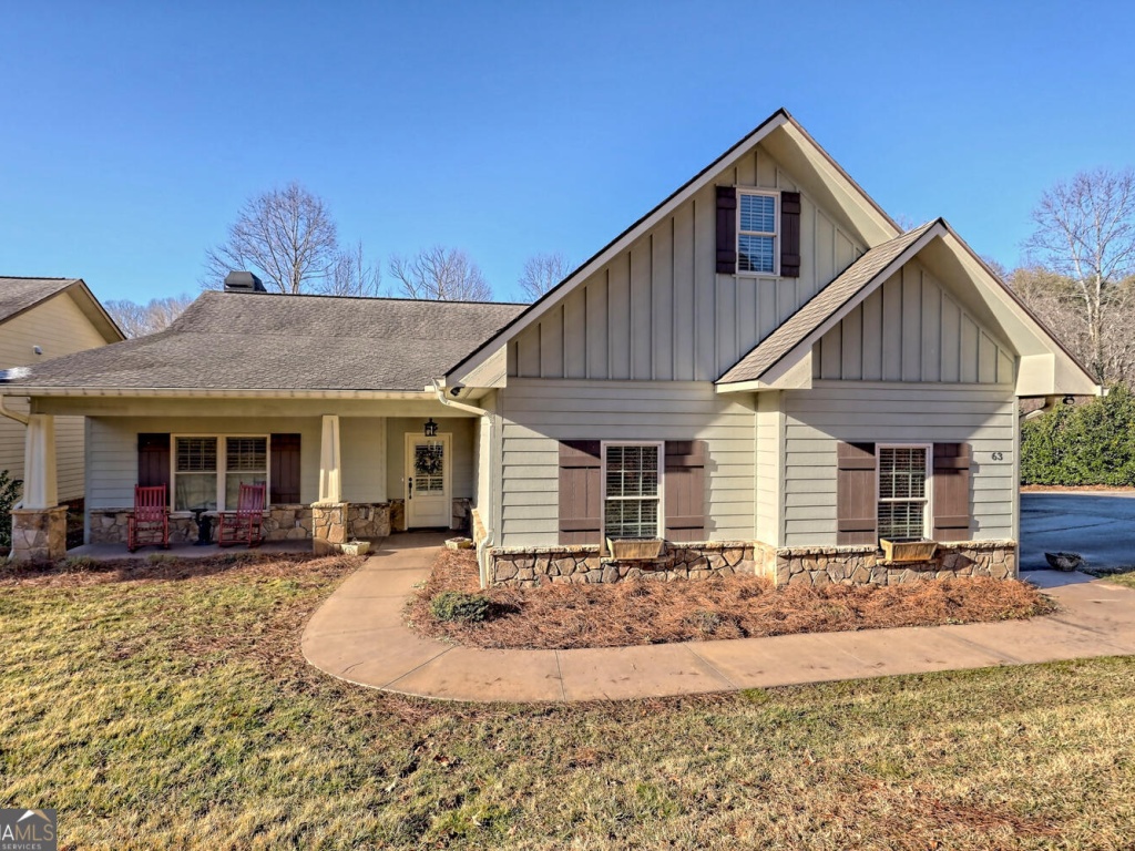 Clayton, Georgia 30525, 3 Bedrooms Bedrooms, ,2.5 BathroomsBathrooms,Residential,For Sale,8278