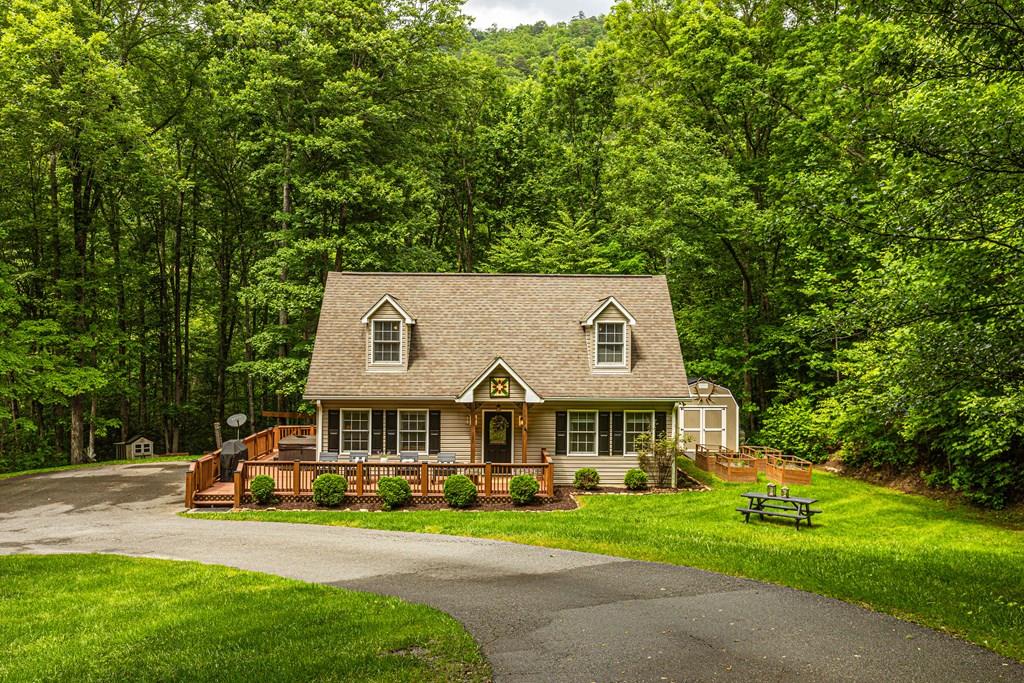 Bryson City, North Carolina 28713, 3 Bedrooms Bedrooms, ,2 BathroomsBathrooms,Residential,For Sale,8998