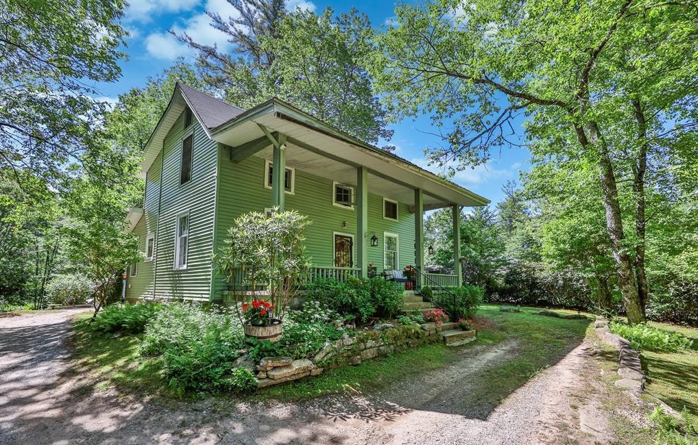 Highlands, North Carolina 28741, ,Acreage,For Sale,9024
