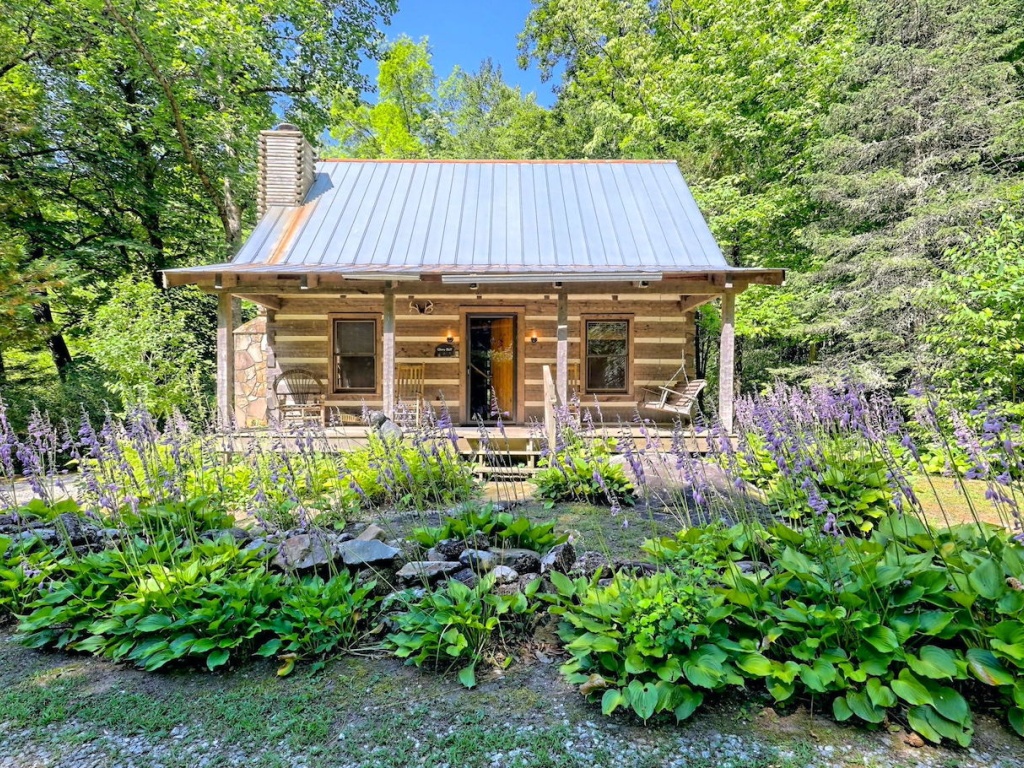 Otto, North Carolina 28763, 1 Bedroom Bedrooms, ,1.5 BathroomsBathrooms,Residential,For Sale,9153