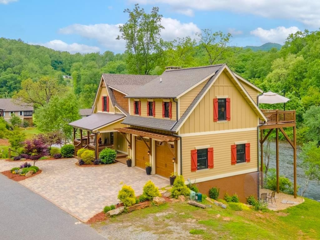 Cullowhee, North Carolina 28723, 4 Bedrooms Bedrooms, ,4 BathroomsBathrooms,Residential,For Sale,9209