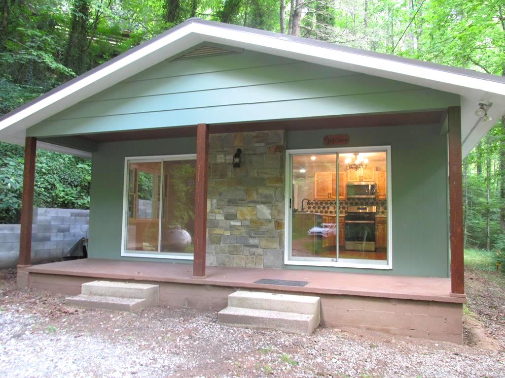 Bryson City, North Carolina 28713, 2 Bedrooms Bedrooms, ,1 BathroomBathrooms,Residential,For Sale,9223