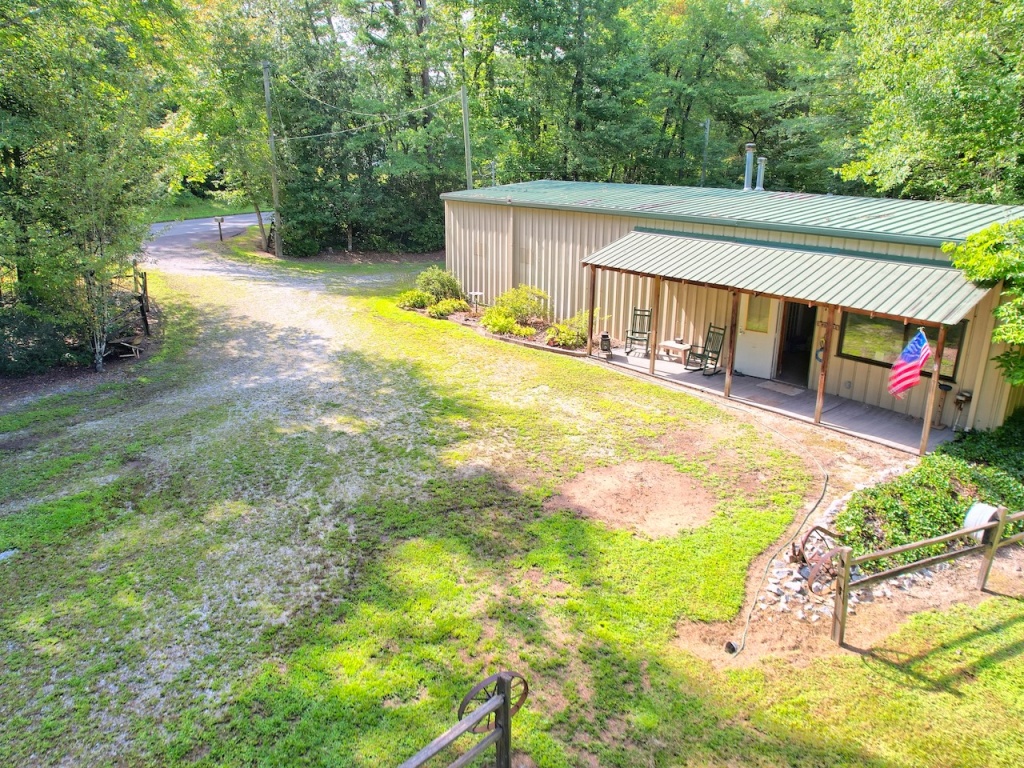 Tiger, Georgia 30576, 3 Bedrooms Bedrooms, ,3 BathroomsBathrooms,Residential,For Sale,9465