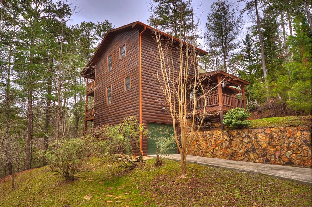 Ellijay, Georgia 30540, 2 Bedrooms Bedrooms, ,3 BathroomsBathrooms,Residential,For Sale,9846