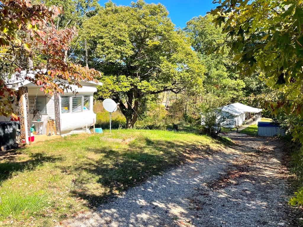 Bryson City, North Carolina 28713, 5 Bedrooms Bedrooms, ,3 BathroomsBathrooms,Residential,For Sale,9957