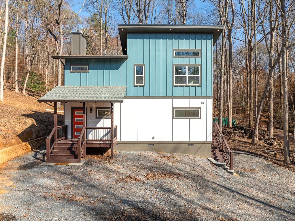 Ellijay, Georgia 30540, 3 Bedrooms Bedrooms, ,2.5 BathroomsBathrooms,Residential,For Sale,10086