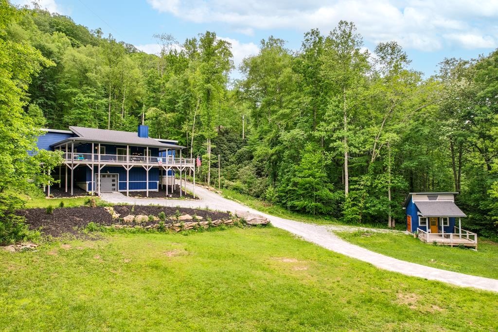 Franklin, North Carolina 28734, ,Residential,For Sale,10107