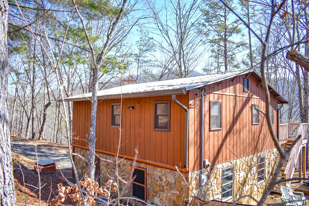 Bryson City, North Carolina 28713, 1 Bedroom Bedrooms, ,1 BathroomBathrooms,Residential,For Sale,10169