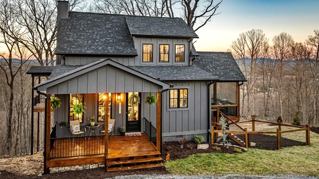 Blue Ridge, Georgia 30513, 3 Bedrooms Bedrooms, ,2 BathroomsBathrooms,Residential,For Sale,10360