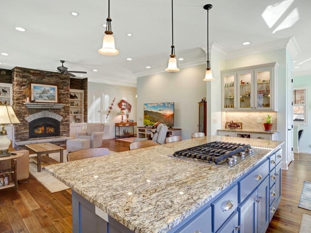 Hiawassee, Georgia 30546, 3 Bedrooms Bedrooms, ,Residential,For Sale,10381
