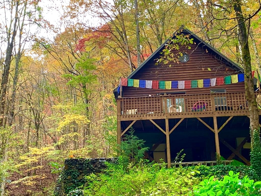 Franklin, North Carolina 28734, 1 Bedroom Bedrooms, ,1 BathroomBathrooms,Residential,For Sale,10392