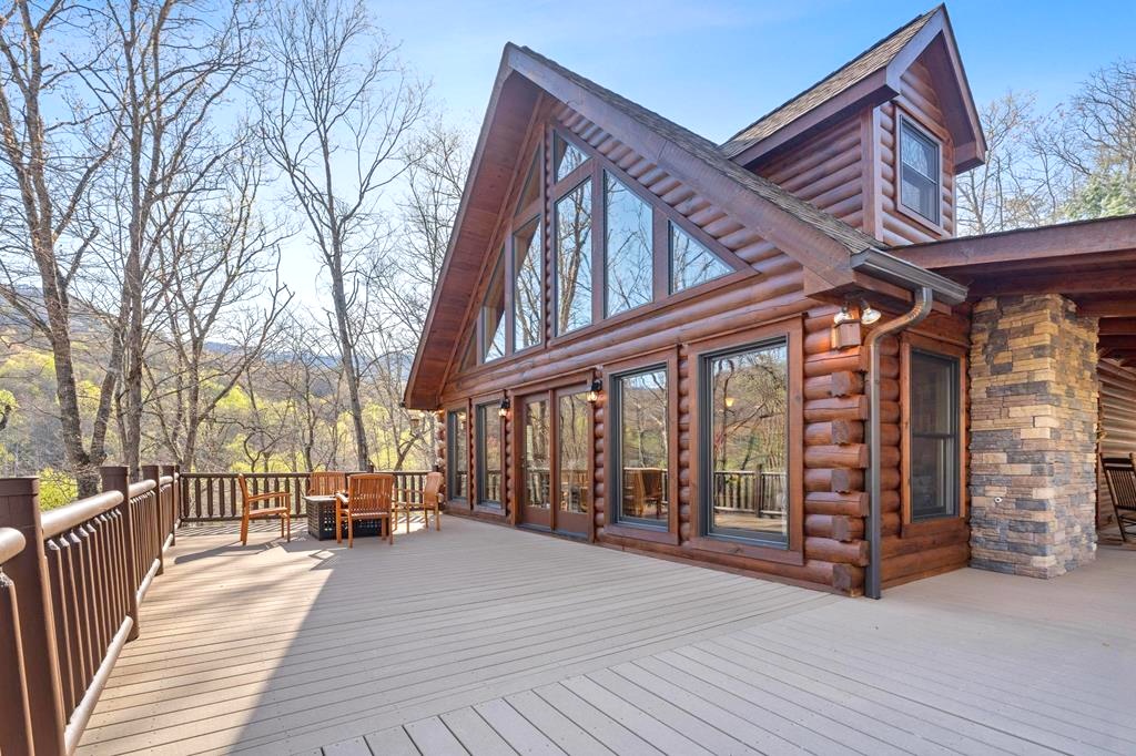 Franklin, North Carolina 28734, 4 Bedrooms Bedrooms, ,4 BathroomsBathrooms,Residential,For Sale,10393