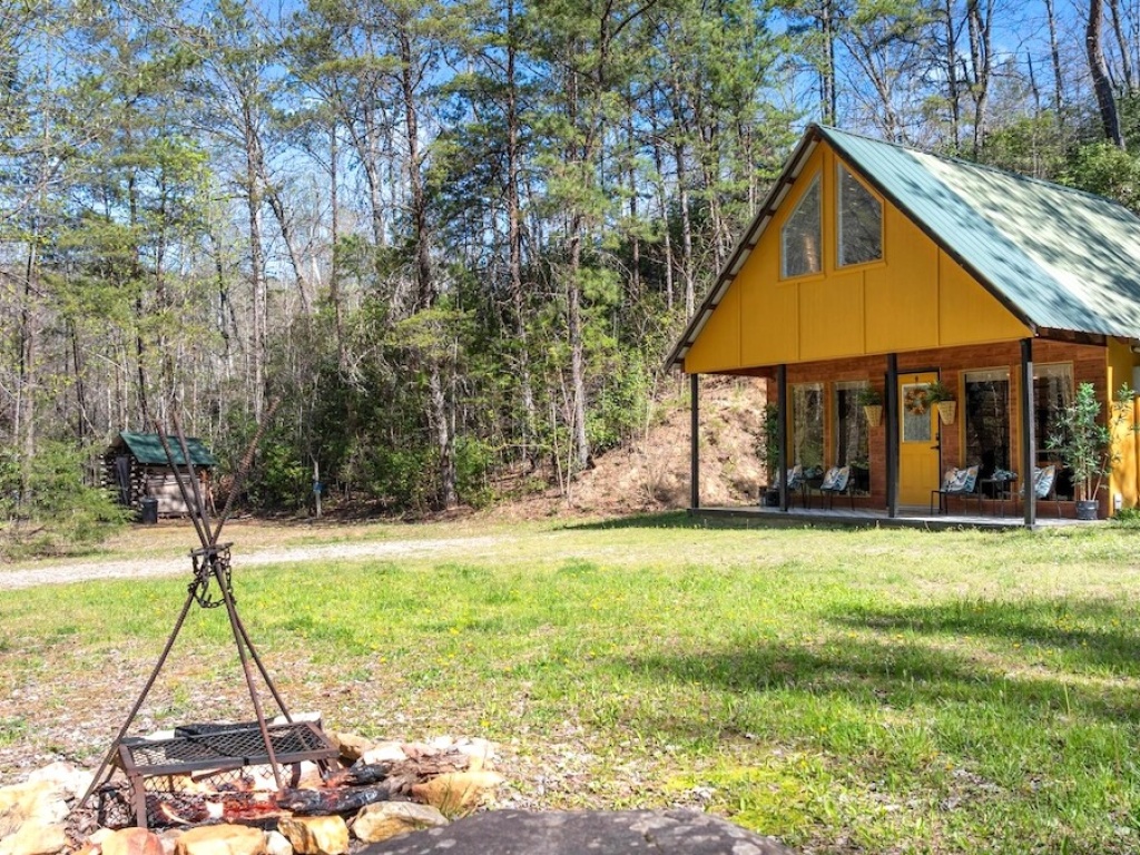 Franklin, North Carolina 28734, ,Acreage,For Sale,10407