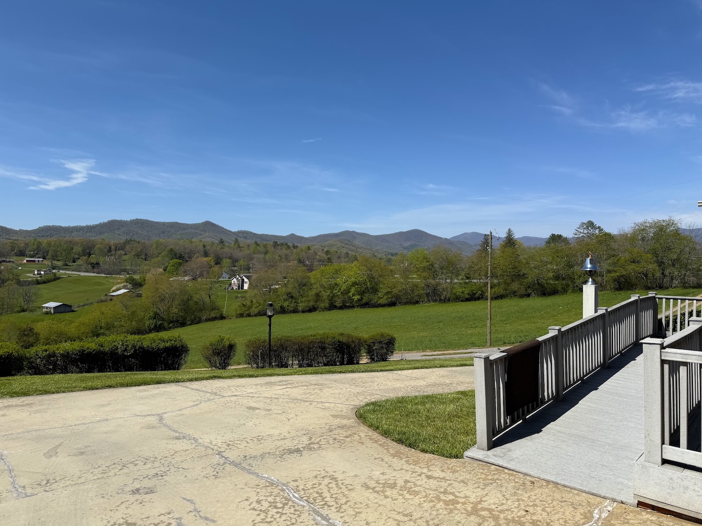 Franklin, North Carolina 28734, 3 Bedrooms Bedrooms, ,3 BathroomsBathrooms,Residential,For Sale,10418