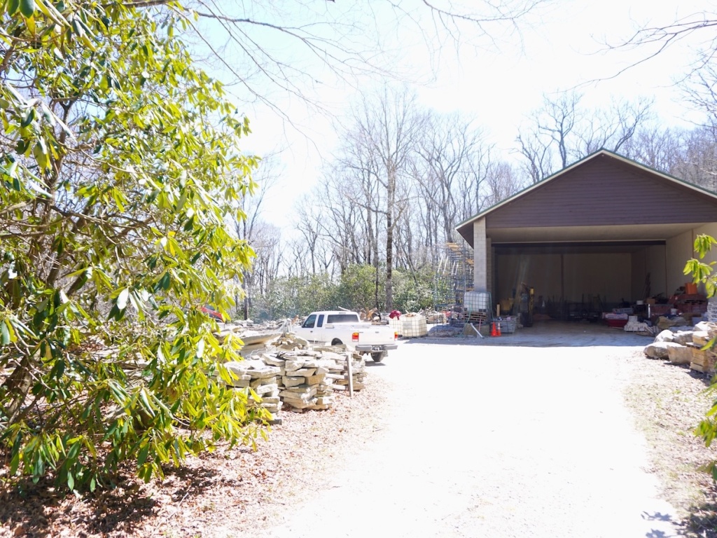 Highlands, North Carolina 28741, ,Acreage,For Sale,10447