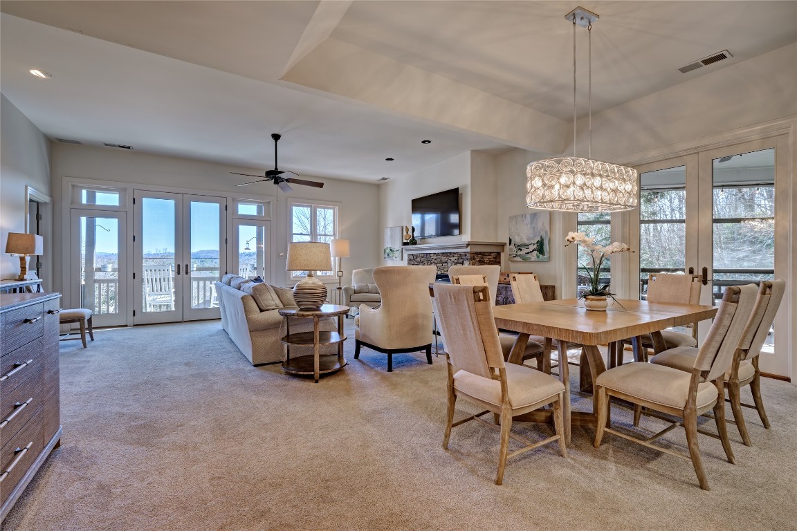 Highlands, North Carolina 28741, 3 Bedrooms Bedrooms, ,3 BathroomsBathrooms,Residential,For Sale,10455
