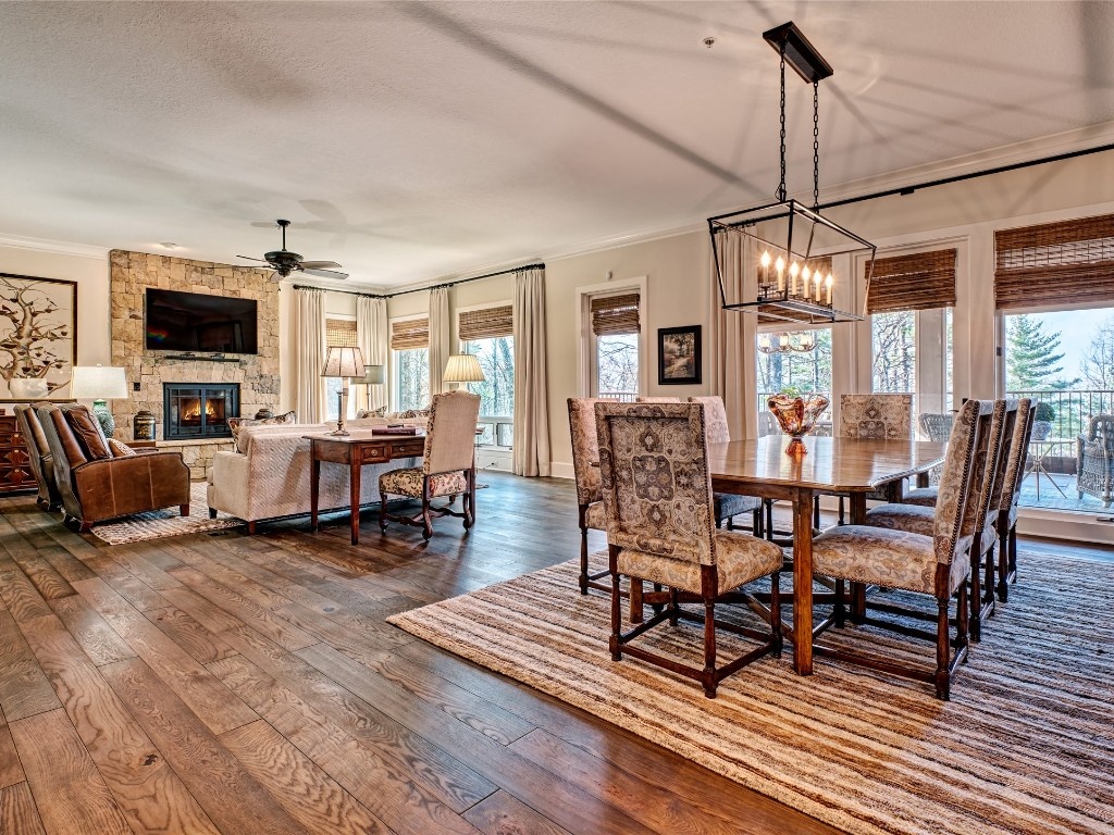 Highlands, North Carolina 28741, 3 Bedrooms Bedrooms, ,3 BathroomsBathrooms,Residential,For Sale,10460