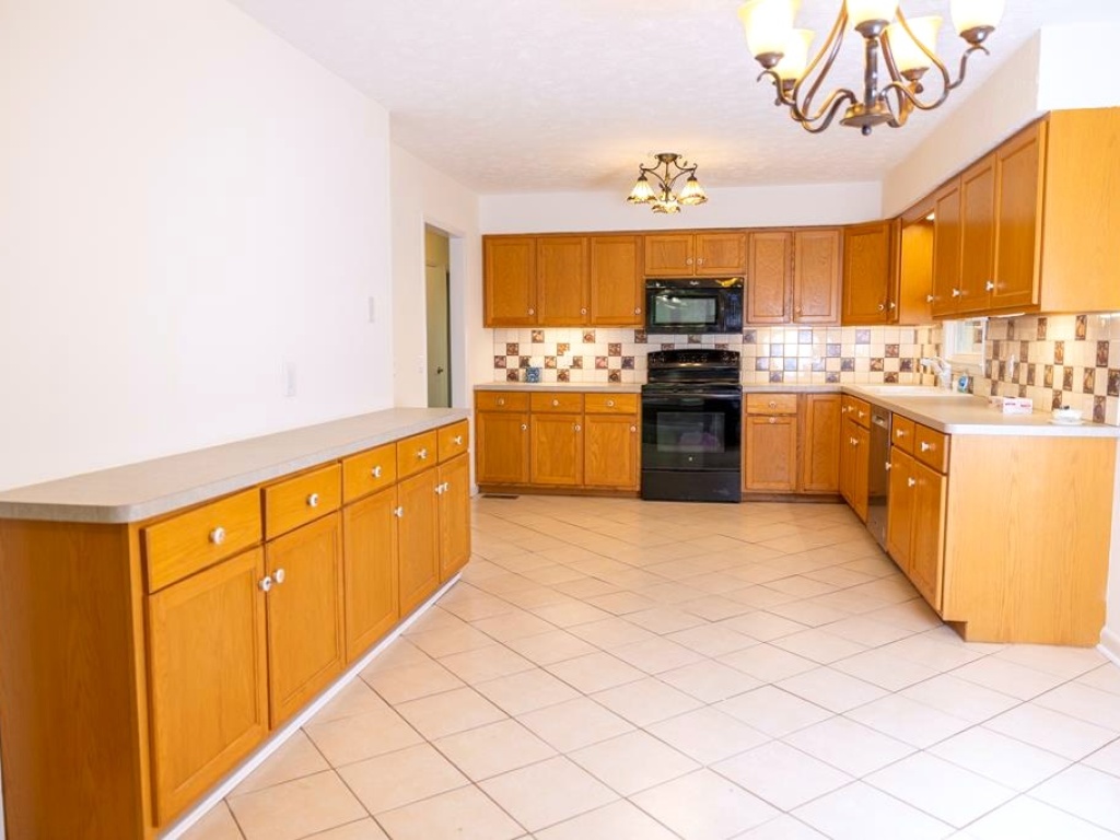 Cullowhee, North Carolina 28723, 4 Bedrooms Bedrooms, ,3 BathroomsBathrooms,Residential,For Sale,10470