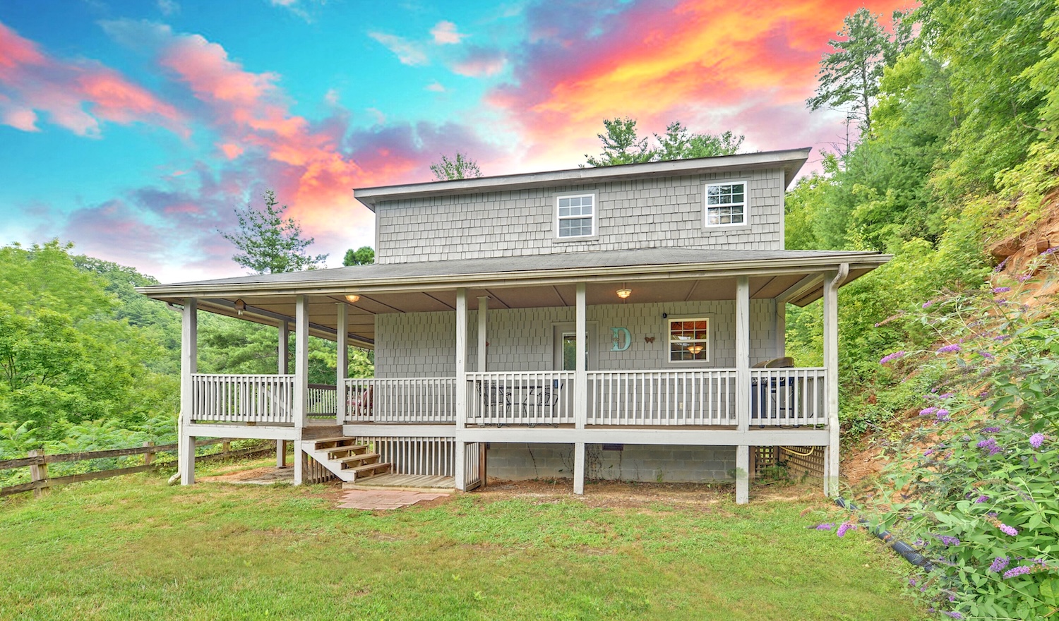 Clayton, Georgia 30525, 3 Bedrooms Bedrooms, ,3.5 BathroomsBathrooms,Residential,For Sale,10484