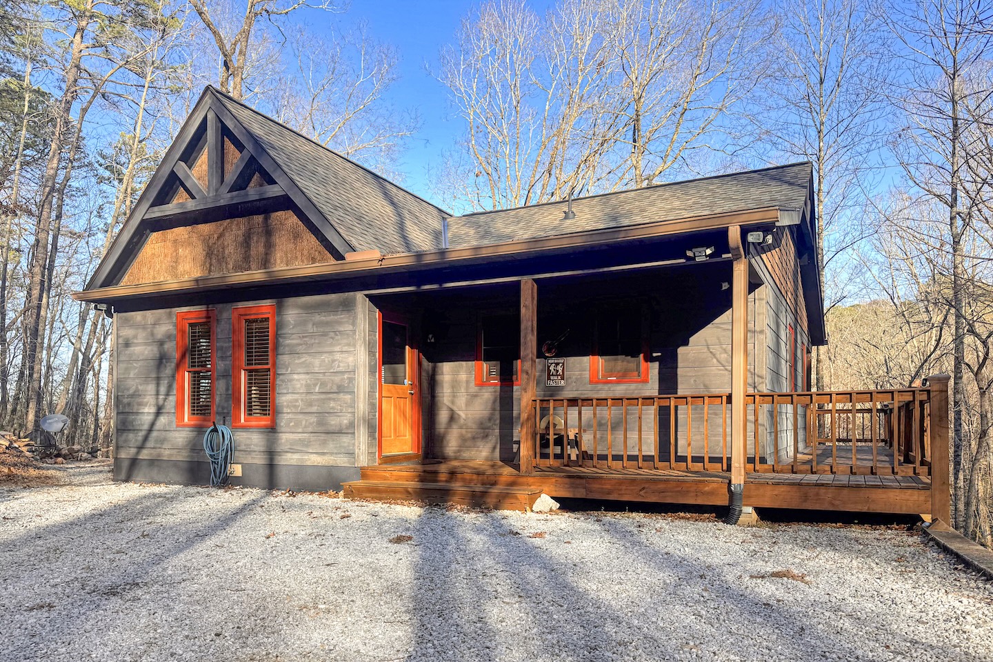 Lakemont, Georgia 30552, 3 Bedrooms Bedrooms, ,3.5 BathroomsBathrooms,Residential,For Sale,10485