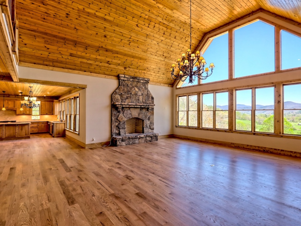 Rabun Gap, Georgia 30568, 5 Bedrooms Bedrooms, ,Residential,For Sale,10495
