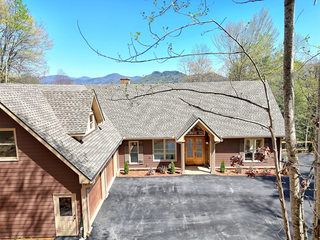 Rabun Gap, Georgia 30568, 5 Bedrooms Bedrooms, ,Residential,For Sale,10495