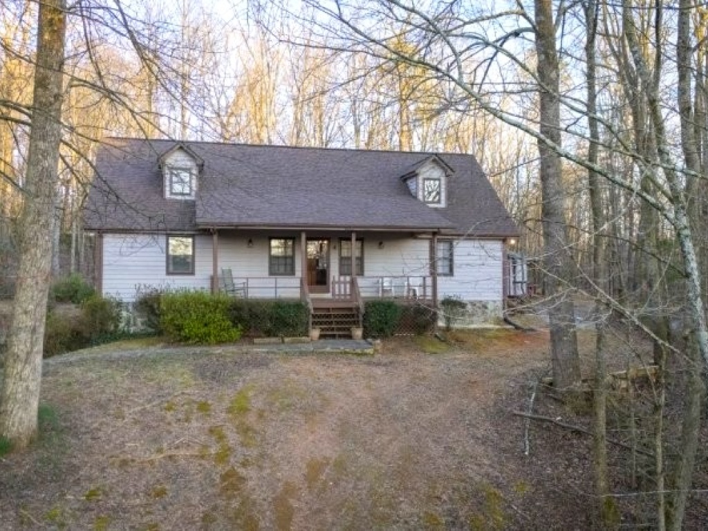 Cleveland, Georgia 30528, 5 Bedrooms Bedrooms, ,3 BathroomsBathrooms,Residential,For Sale,10511