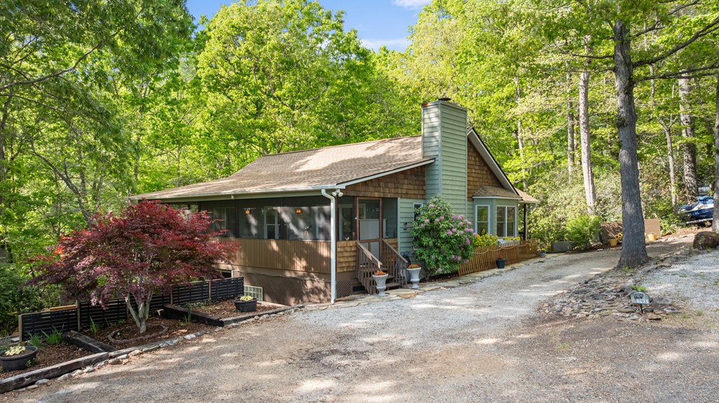 Franklin, North Carolina 28734, 3 Bedrooms Bedrooms, ,2.5 BathroomsBathrooms,Residential,For Sale,10526