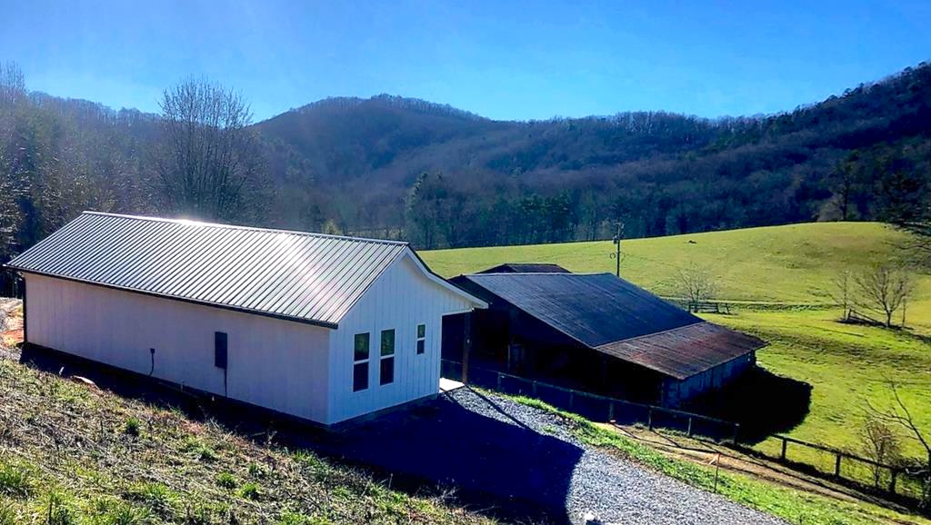 Murphy, North Carolina 28906, 2 Bedrooms Bedrooms, ,2 BathroomsBathrooms,Residential,For Sale,10583