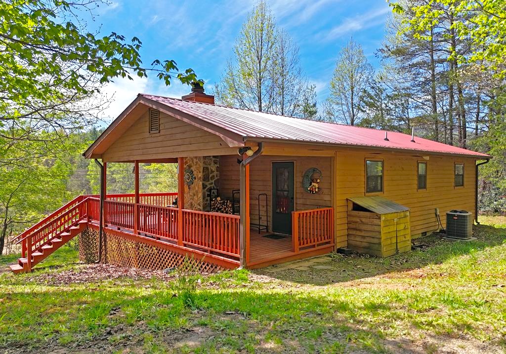 Blairsville, Georgia 30512, 2 Bedrooms Bedrooms, ,1 BathroomBathrooms,Residential,For Sale,10588