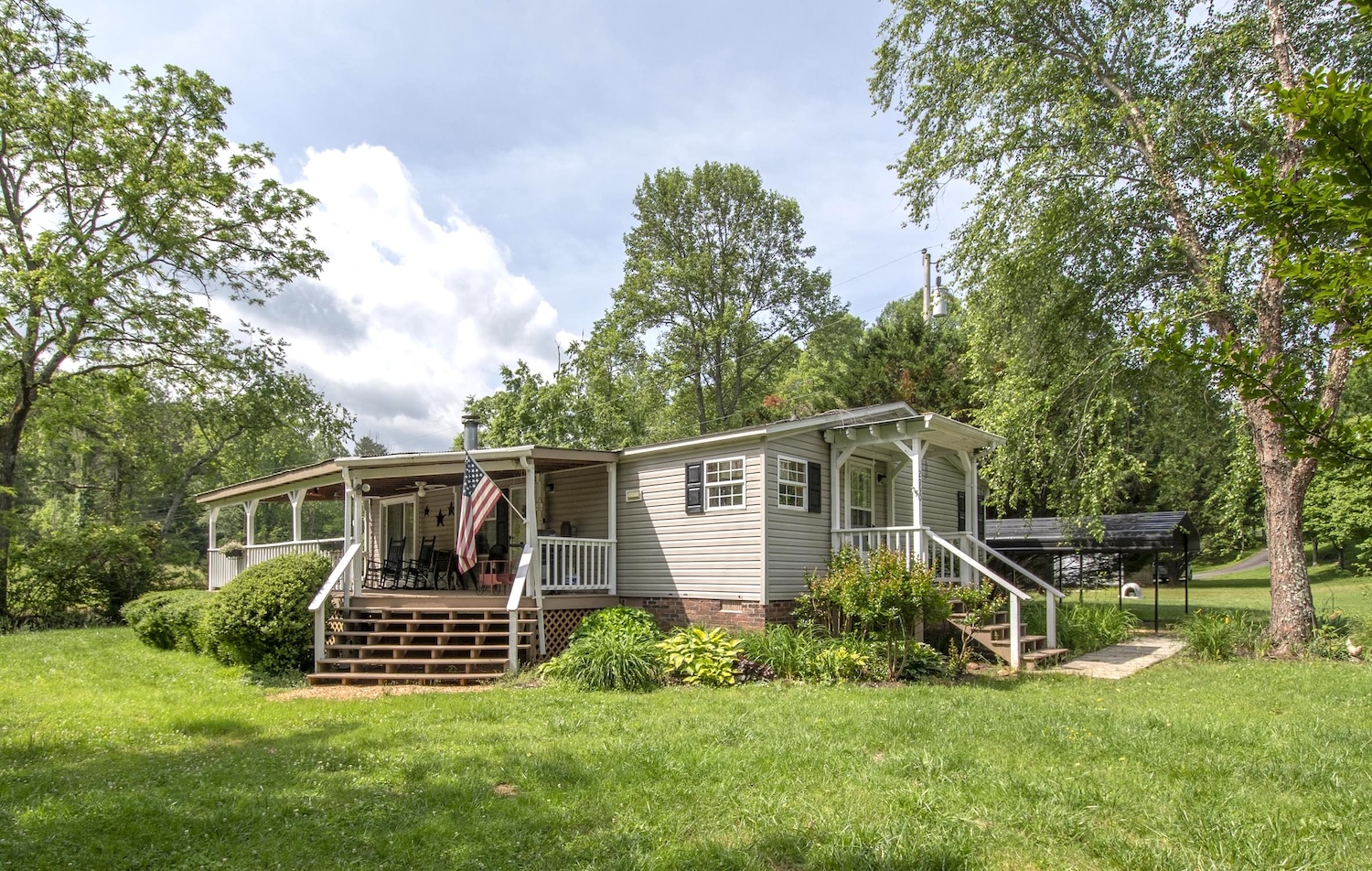 Hayesville, North Carolina 28904, 2 Bedrooms Bedrooms, ,2 BathroomsBathrooms,Residential,For Sale,10596