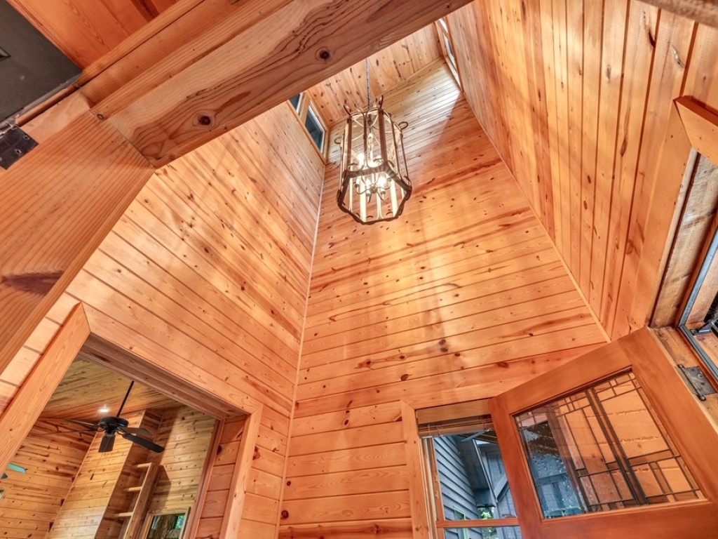 Hayesville, North Carolina 28904, 4 Bedrooms Bedrooms, ,3 BathroomsBathrooms,Residential,For Sale,10597