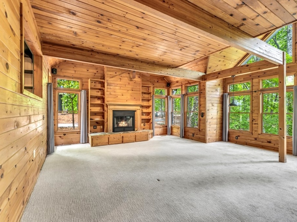 Hayesville, North Carolina 28904, 4 Bedrooms Bedrooms, ,3 BathroomsBathrooms,Residential,For Sale,10597