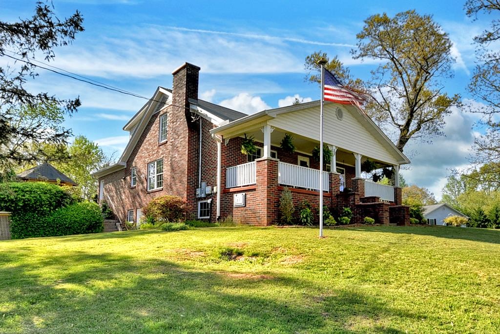 Blue Ridge, Georgia 30513, 4 Bedrooms Bedrooms, ,2.5 BathroomsBathrooms,Residential,For Sale,10598