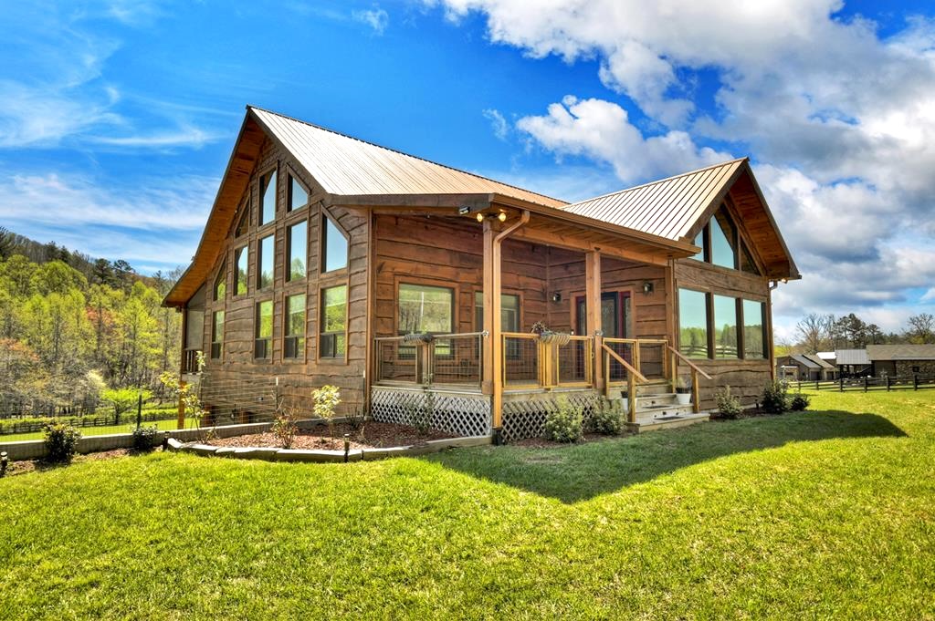 Morganton, Georgia 30560, 5 Bedrooms Bedrooms, ,3 BathroomsBathrooms,Residential,For Sale,10604