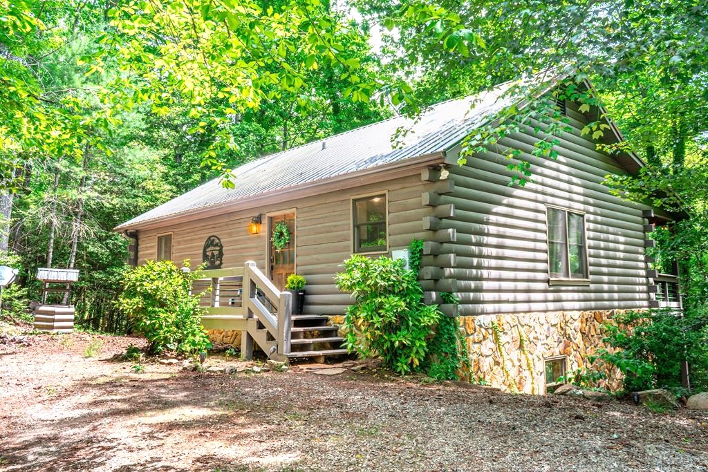 Morganton, Georgia 30560, 3 Bedrooms Bedrooms, ,2 BathroomsBathrooms,Residential,For Sale,10610