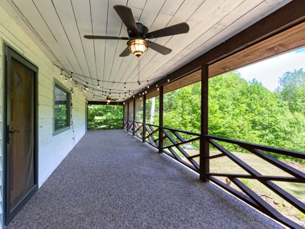 Sylva, North Carolina 28779, 2 Bedrooms Bedrooms, ,2 BathroomsBathrooms,Residential,For Sale,10634