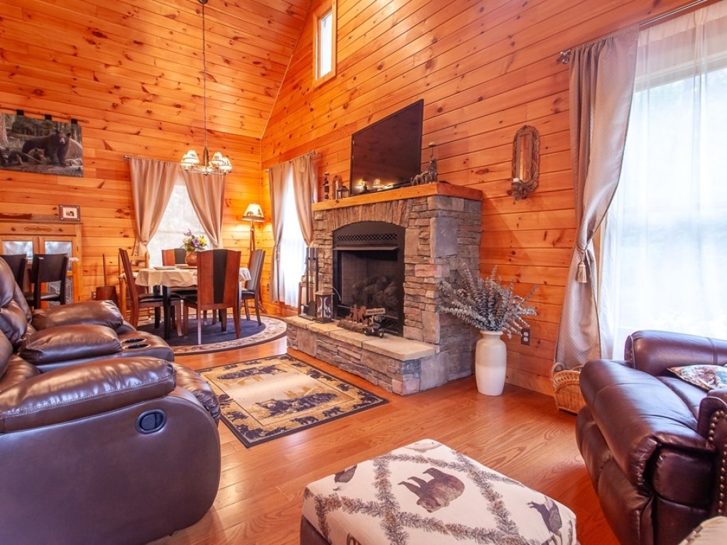 Robbinsville, North Carolina 28771, 2 Bedrooms Bedrooms, ,2 BathroomsBathrooms,Residential,For Sale,10636