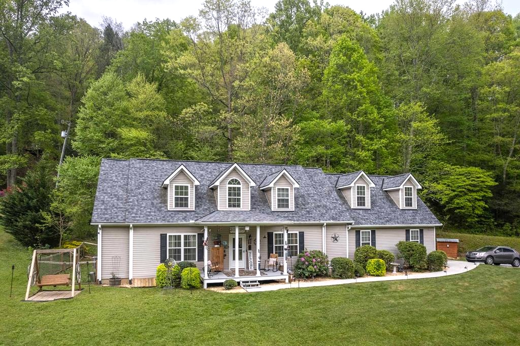 Sylva, North Carolina 28779, 3 Bedrooms Bedrooms, ,3 BathroomsBathrooms,Residential,For Sale,10648
