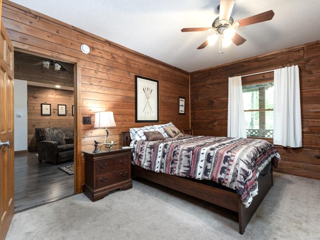 Bryson City, North Carolina 28713, 3 Bedrooms Bedrooms, ,2 BathroomsBathrooms,Residential,For Sale,10662