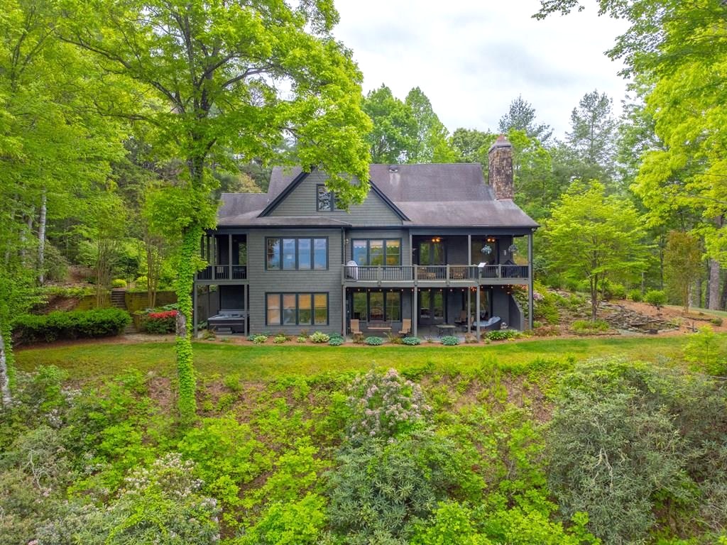 Bryson City, North Carolina 28713, 4 Bedrooms Bedrooms, ,4.5 BathroomsBathrooms,Residential,For Sale,10664