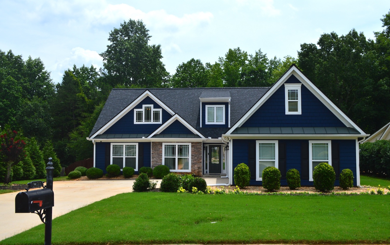 Gainesville, Georgia 30507, 4 Bedrooms Bedrooms, ,3 BathroomsBathrooms,Residential,For Sale,10707