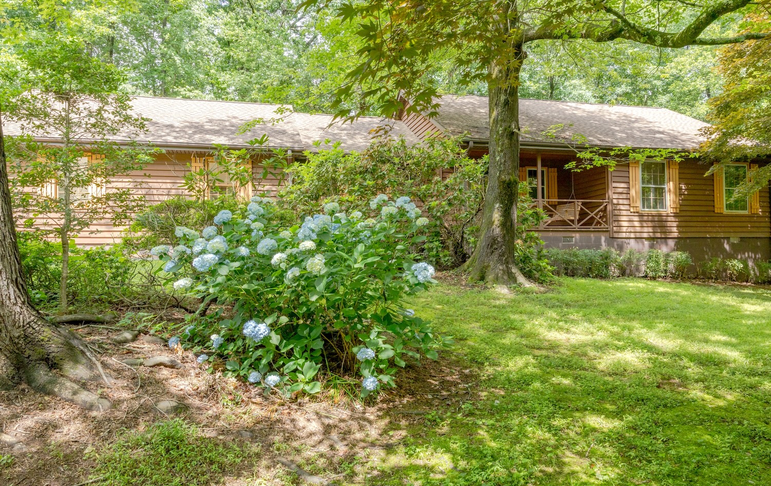 Cornelia, Georgia 30531, 2 Bedrooms Bedrooms, ,Residential,For Sale,10708
