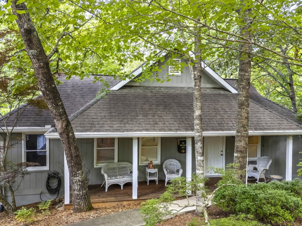 Helen, Georgia 30545, 3 Bedrooms Bedrooms, ,3.5 BathroomsBathrooms,Residential,For Sale,10709