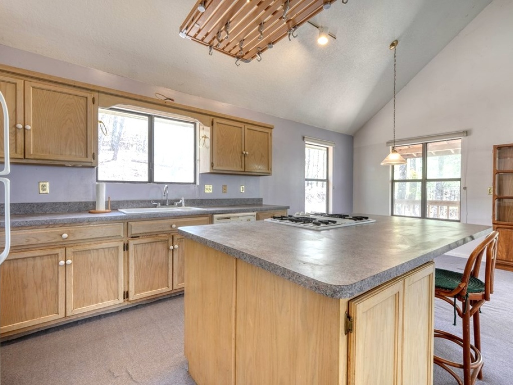 Hayesville, North Carolina 28904, 2 Bedrooms Bedrooms, ,2 BathroomsBathrooms,Residential,For Sale,10739