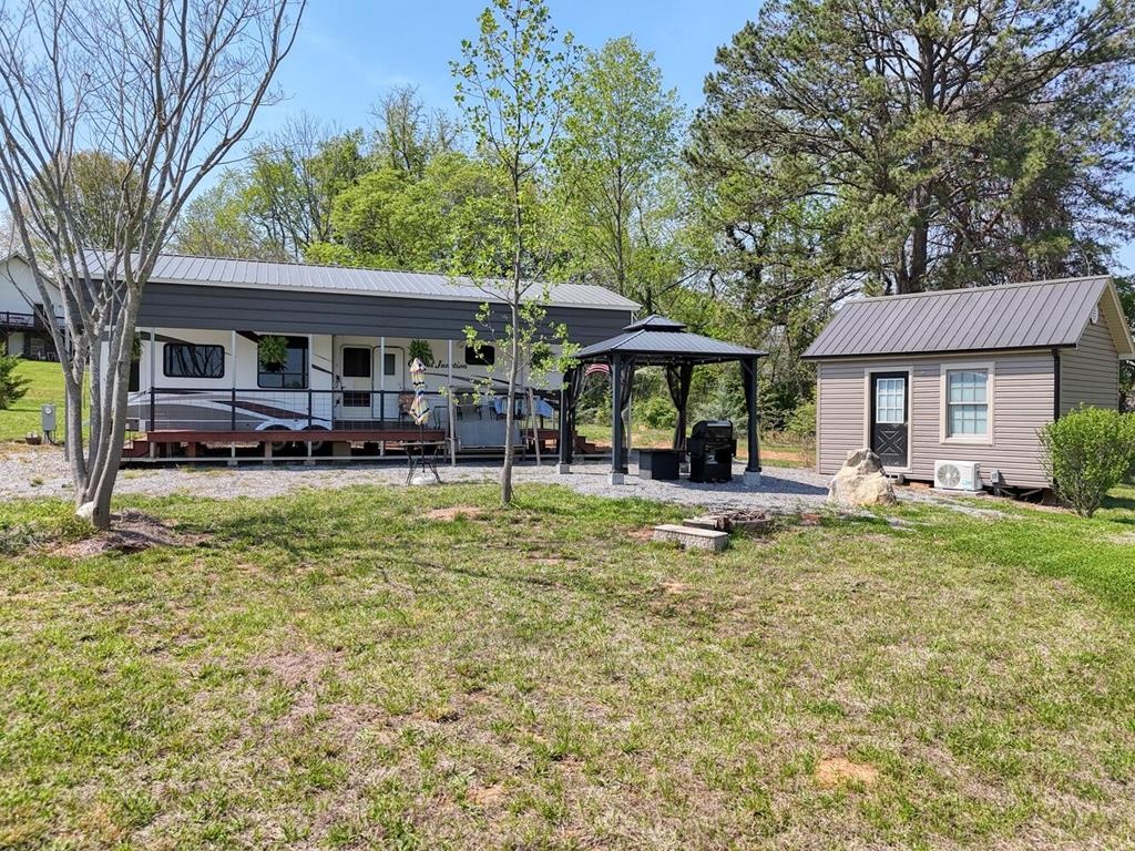 Hiawassee, Georgia 30546, 1 Bedroom Bedrooms, ,1 BathroomBathrooms,Residential,For Sale,10750